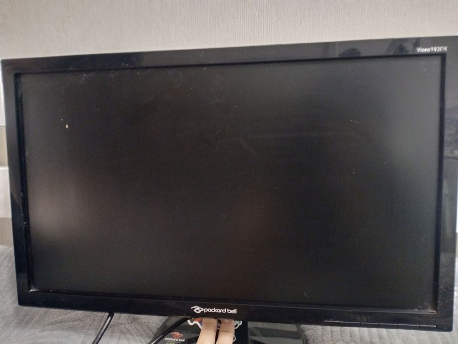 Продам Монитор 60герц