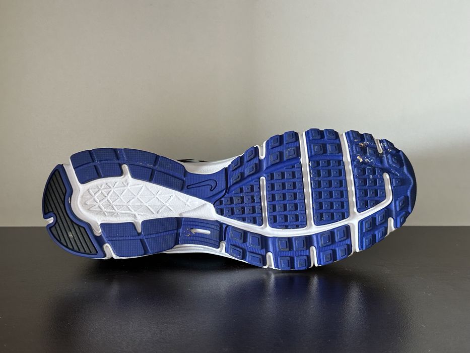 Nike Revolution 39номер 25см Стелка Като Нови