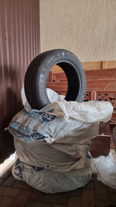 Continental 215/55 R17
