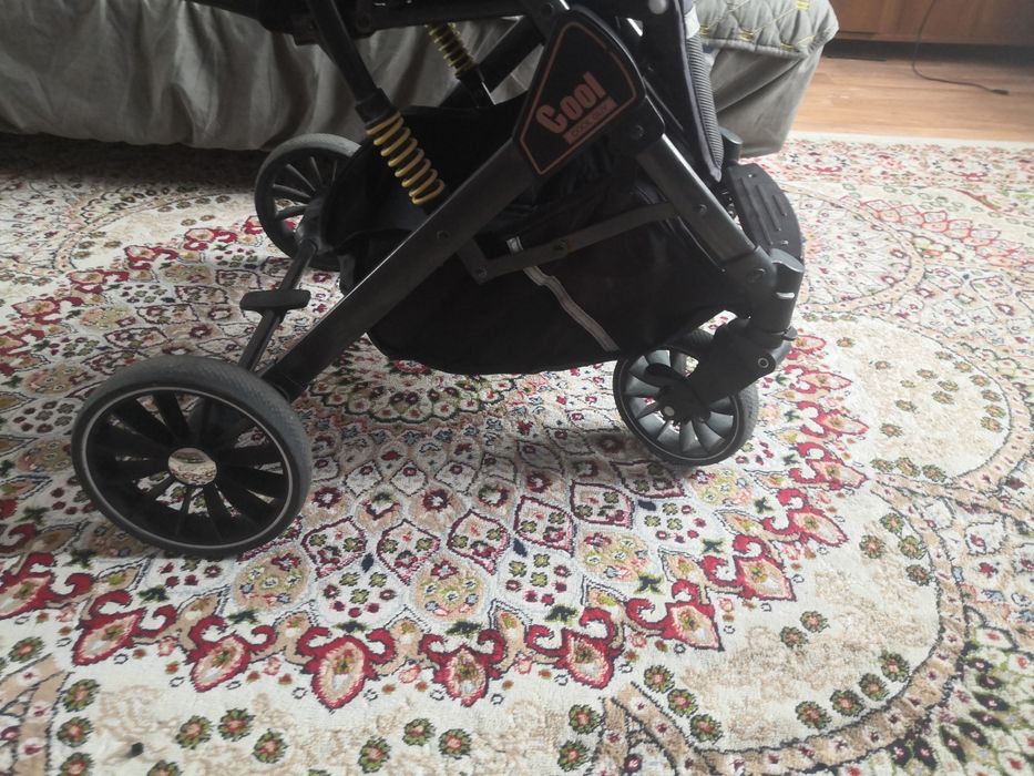 Продам коляску COOL