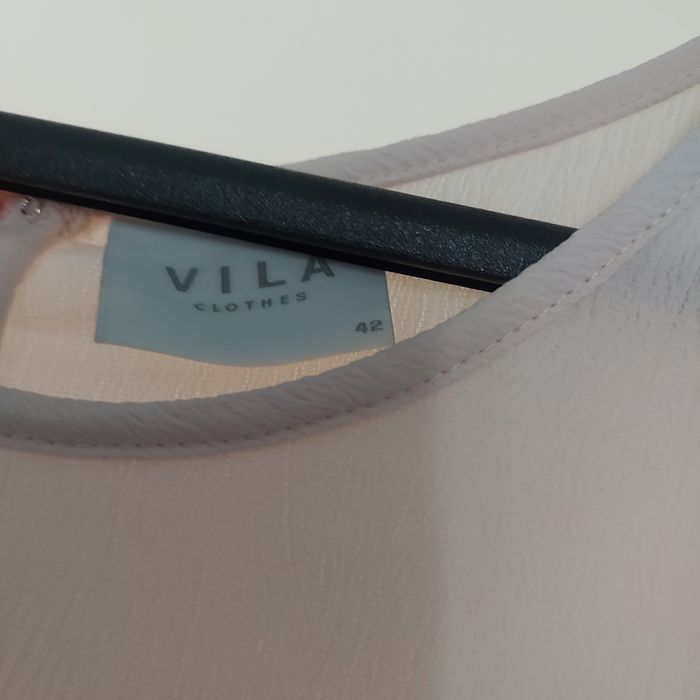 Vind o salopeta de vara marca Vila , marimea 40-42