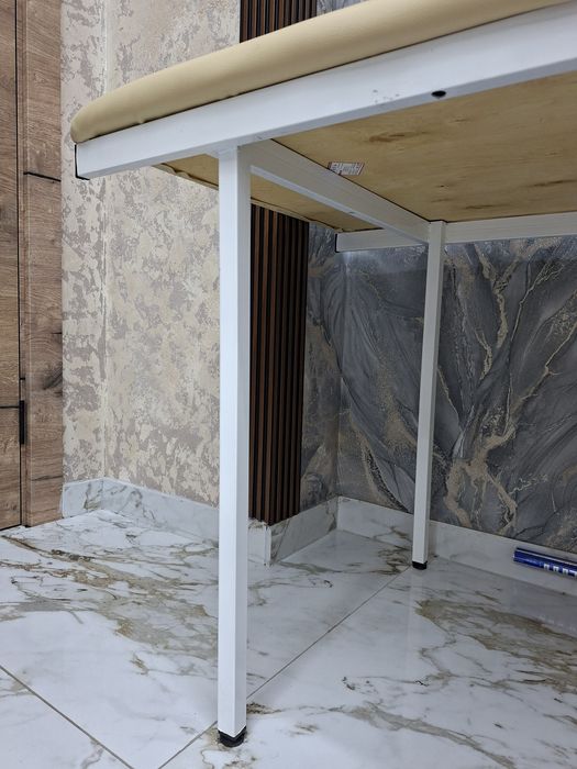 Продам медицинскую кушетку