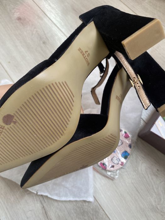 Новые туфли 37р отличные, стильные