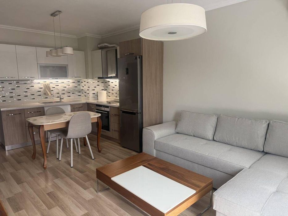 Дава се под наем Двустаен апартамент в Пловдив, Кючук Париж - 55 кв.м за 408 € - Снимка #1