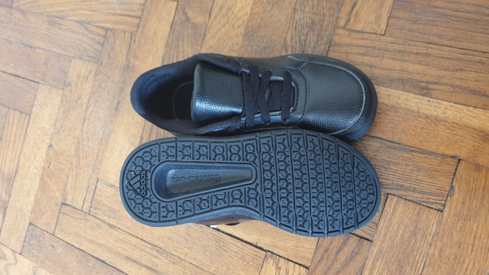 Оригинални детски маратонки Adidas 28 номер