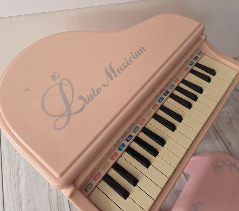 Детско пиано със столче Little Musician