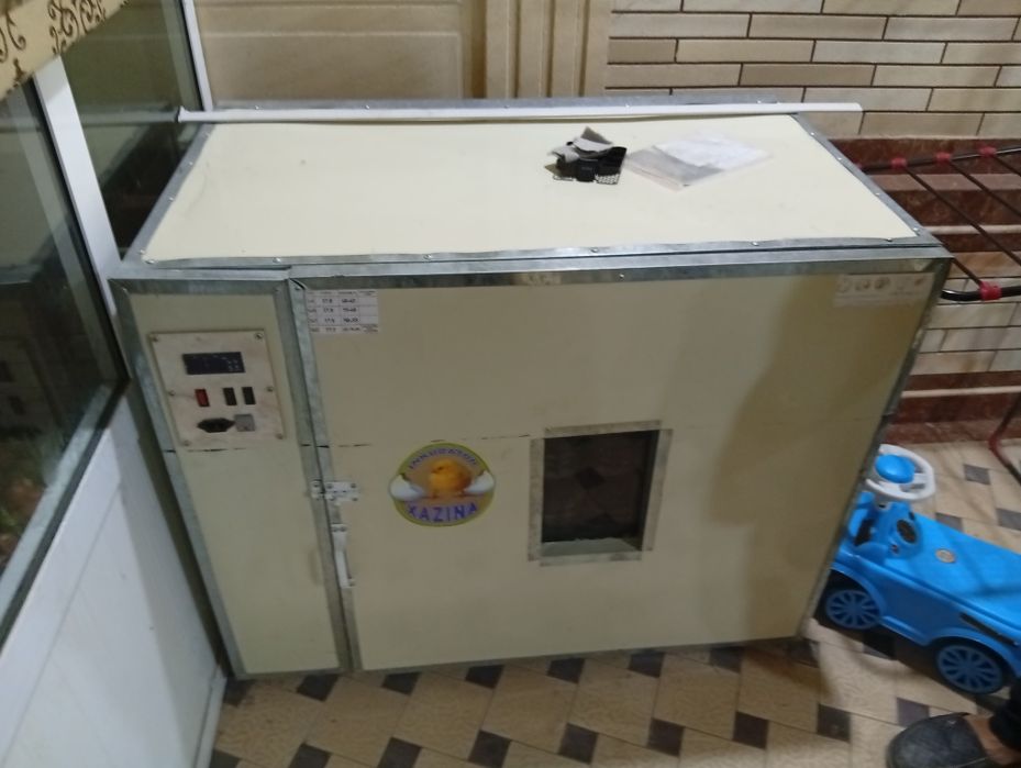 Inkubator sotiladi yangi