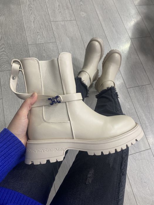 Женские ботинки новые