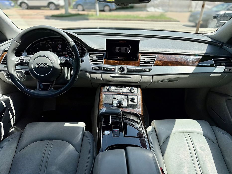 • Audi A8 2016 Facelift • Matrix / 3.0 Diesel 262 cp - Parc Auto / Rate / Garantie •