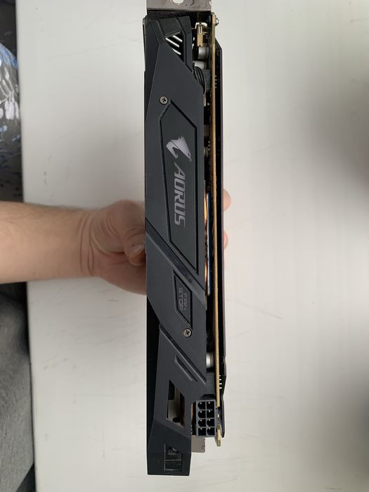 Продам Видеокарту Rx 570 4gb Gigabyte Aorus