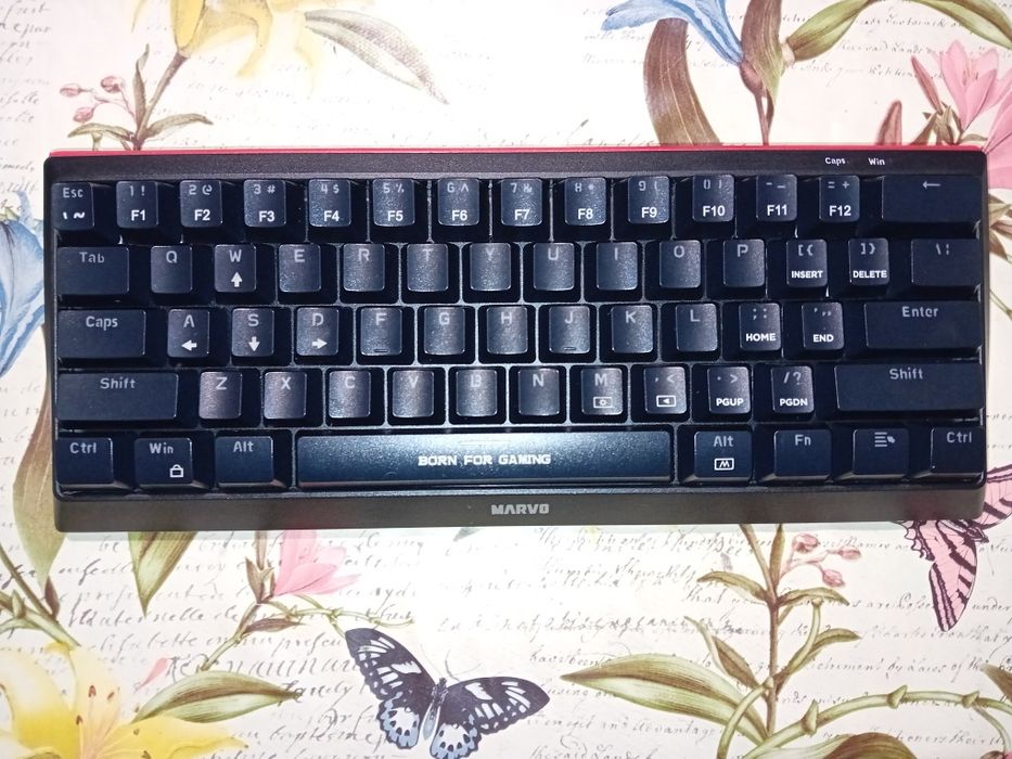 Геймарска механична RGB клавиатура Marvo KG962!