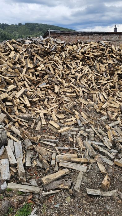 Горбыль, дрова колотые, дрова долготье,.