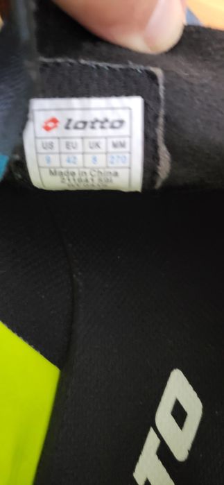 Adidasi Lotto,marimea 42