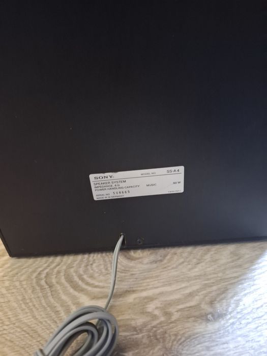 Boxe pasive Akay 4 buc și Sony 2 buc