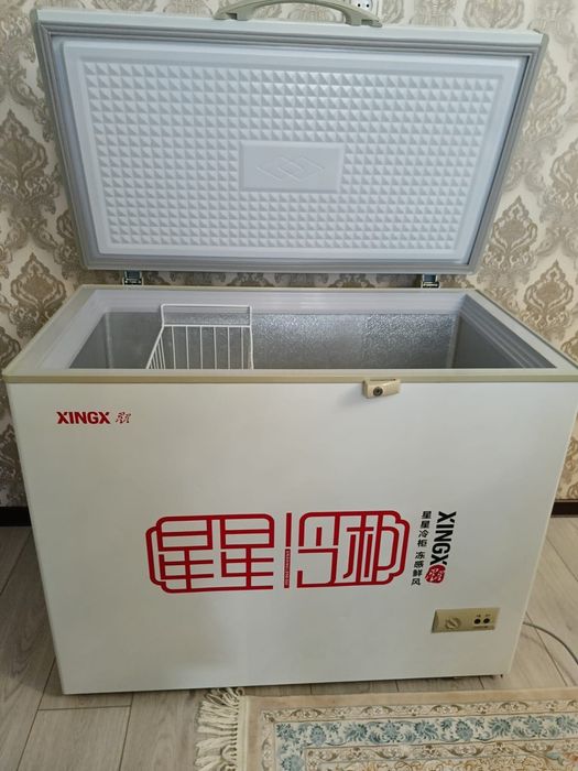 Морозильник на продажу