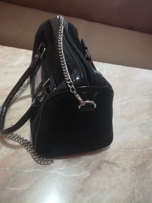 Кокетна дамска чанта