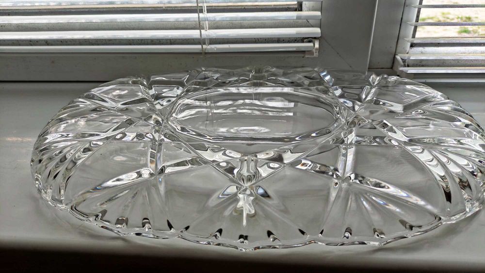 Голямо кристално плато за ордьоври с 5 сектора