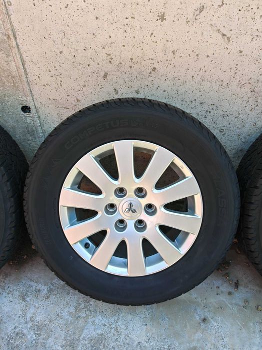 Mitsubishi Pajero! Мицубиши Паджеро, джанти с гуми.