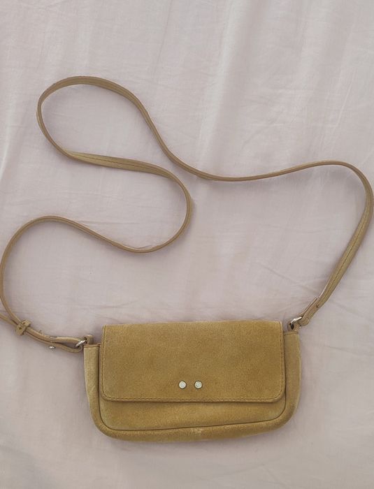 Чанти от естествен велур