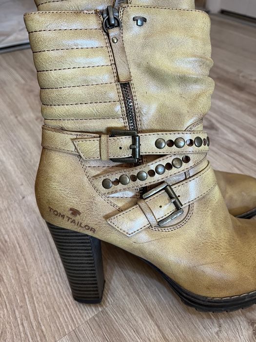 Дамски боти естествена кожа