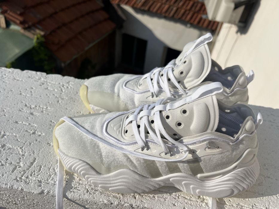 Adidas Trae Young 3 43 1/3