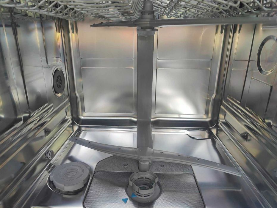 Съдомиялна машина за вграждане GAGGENAU (клас А++) с Гаранция !