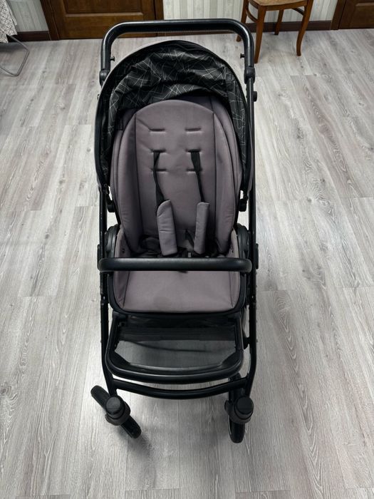 Продам коляску anex m/type