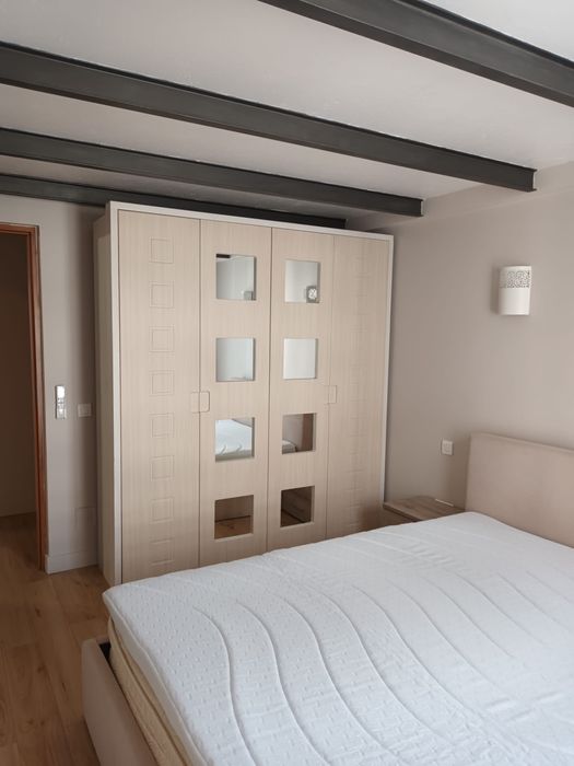 Inchiriez apartament in centru