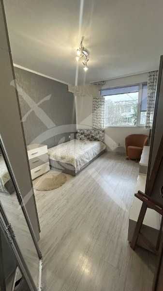 Продава се Четиристаен апартамент в Бургас, Възраждане - 100 кв.м за 1400 €/кв.м - Снимка #5