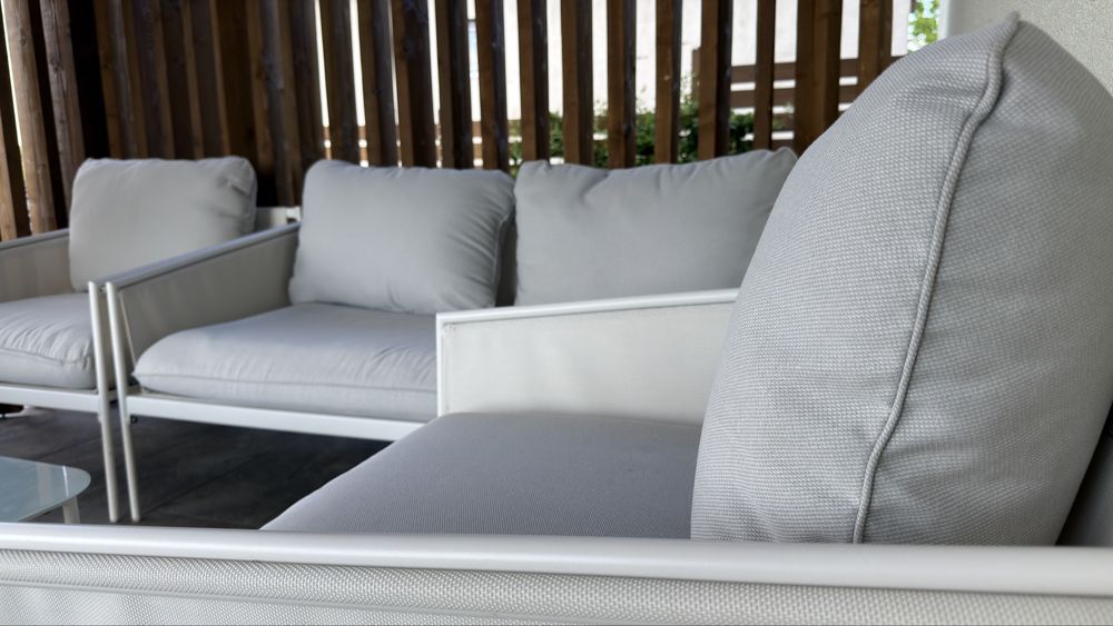 Set mobilier terasa. fotolii, canapea si masă