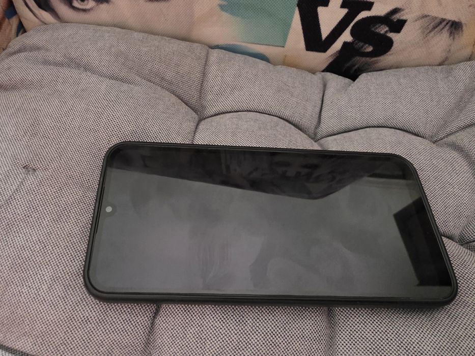 Samsung  galaxy нов