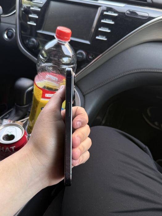 Iphone 15 pro идальное состояние