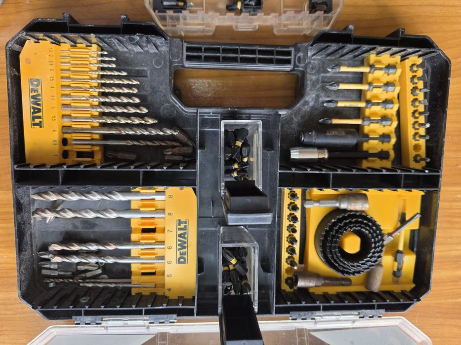 Set Dewalt 4 buc