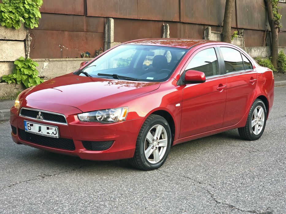 Mitsubishi Lancer 2009 66.00km 1.5 benzină Navi Android Waze Youtube Rate / Cash / buyback
