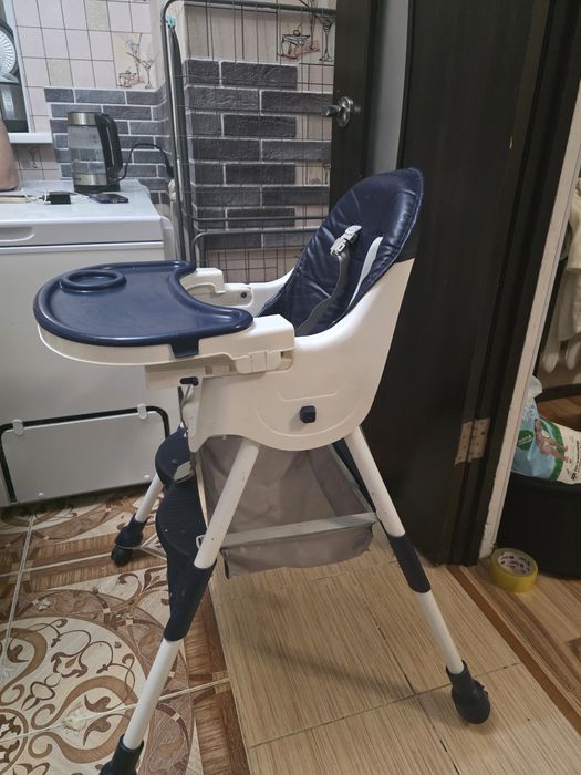 Стул для кормления