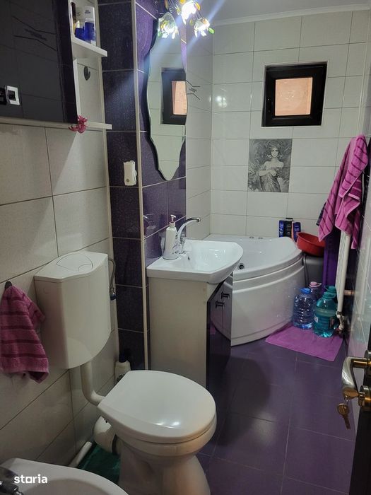 2 decomandate, RENOVAT SI MOBILAT, Micro 20