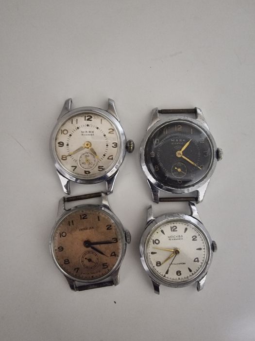 Часы Маяк и Москва