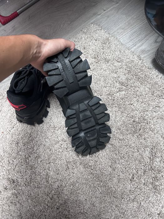 Papuci prada cloudblust negru marimea 40 bun si pentru 41