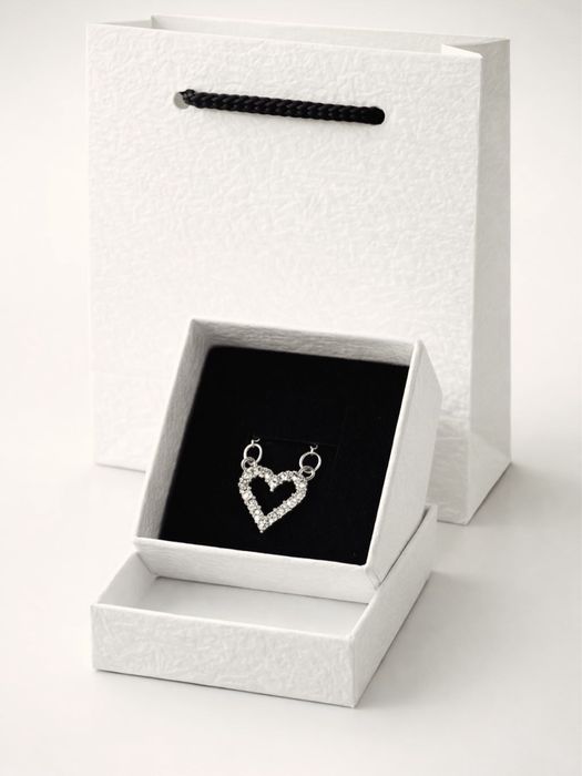 Кулон в форме сердце