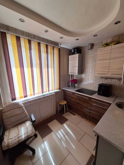продам 1 комнатную квартиру