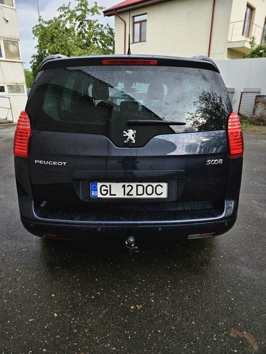 Peugeot 5008 cutie automata