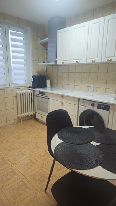 Apartament 2 camere de închiriat