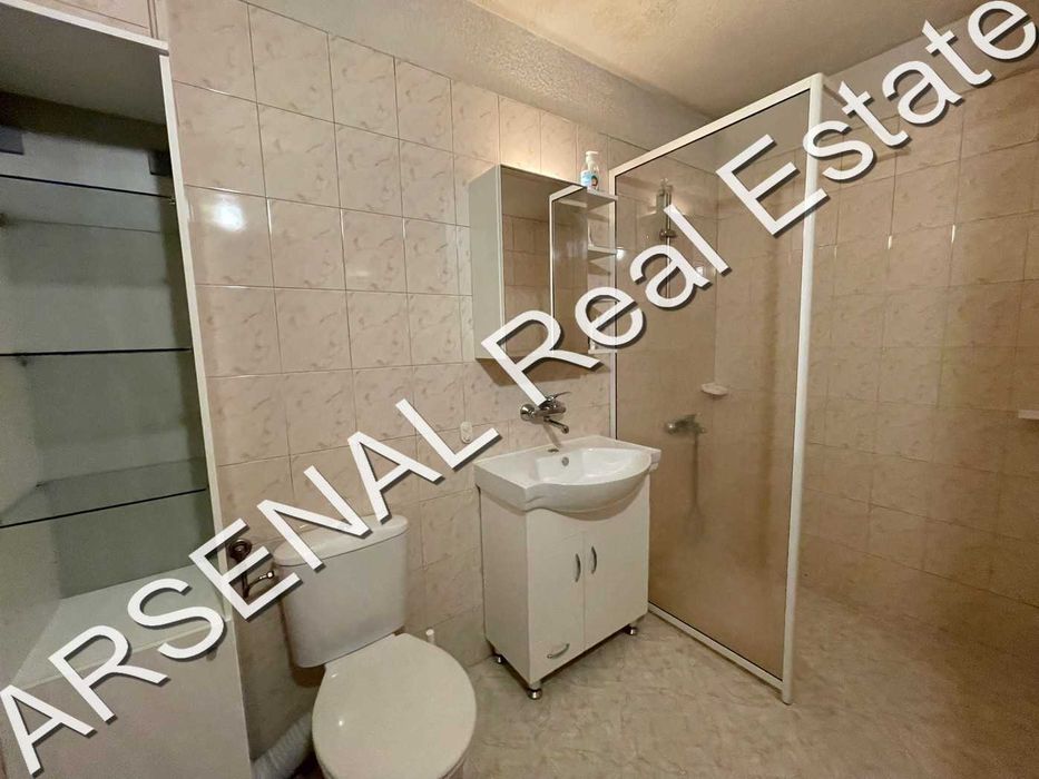 Дава се под наем Тристаен апартамент в София, Медицинска академия - 115 кв.м за 700 € - Снимка #6