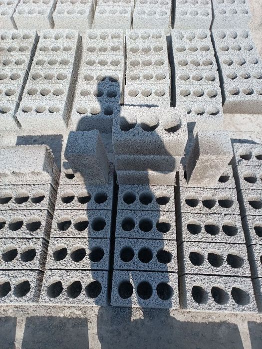 Shlakablok ishlab chiqaramiz birinchi qolmiz