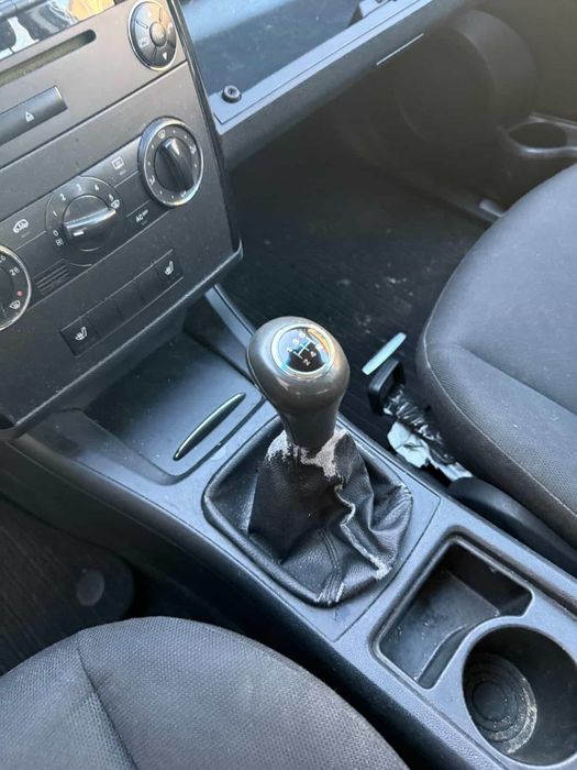 Vând Mercedes a160 2006