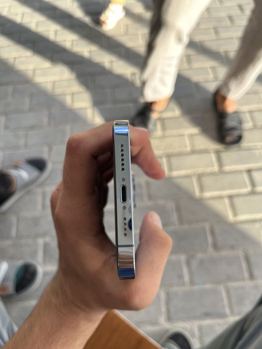 iPhone 13 pro max xolati ideal ogan odam mazza qib ishlatadi