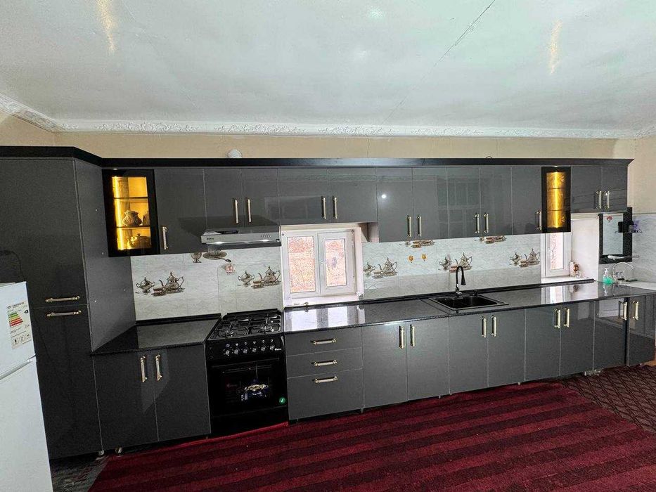 Хар хил турдаги ошхона мебеллари