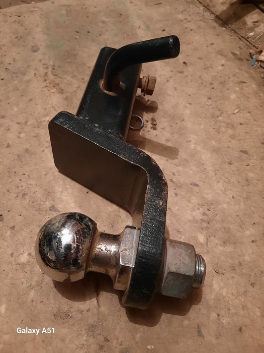 ФАРКОП для авто на крузак