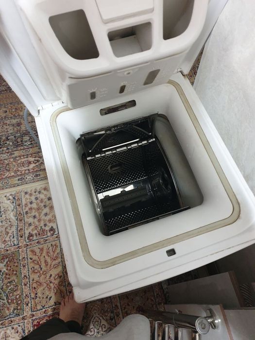 Стиральная машина Hotpoint