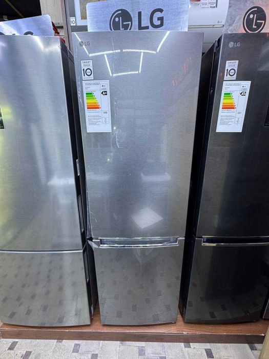 Холодильник LG GC-B459SLCL 341 л Inverter No Frost